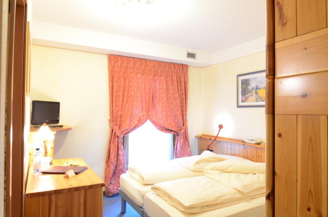 Albergo Alpenrose Livigno Zewnętrze zdjęcie