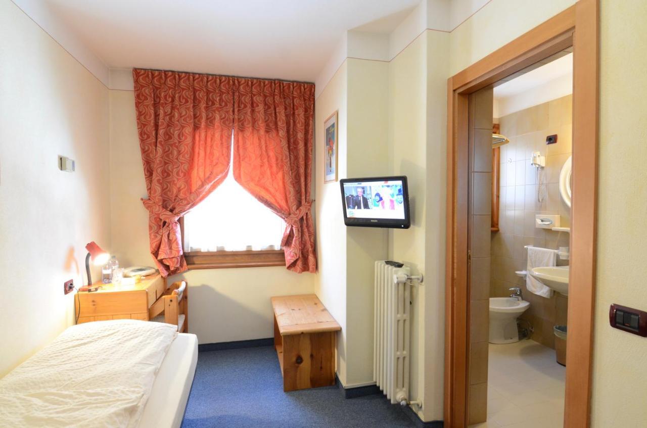 Albergo Alpenrose Livigno Zewnętrze zdjęcie